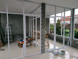 Kontraktor kontraktor